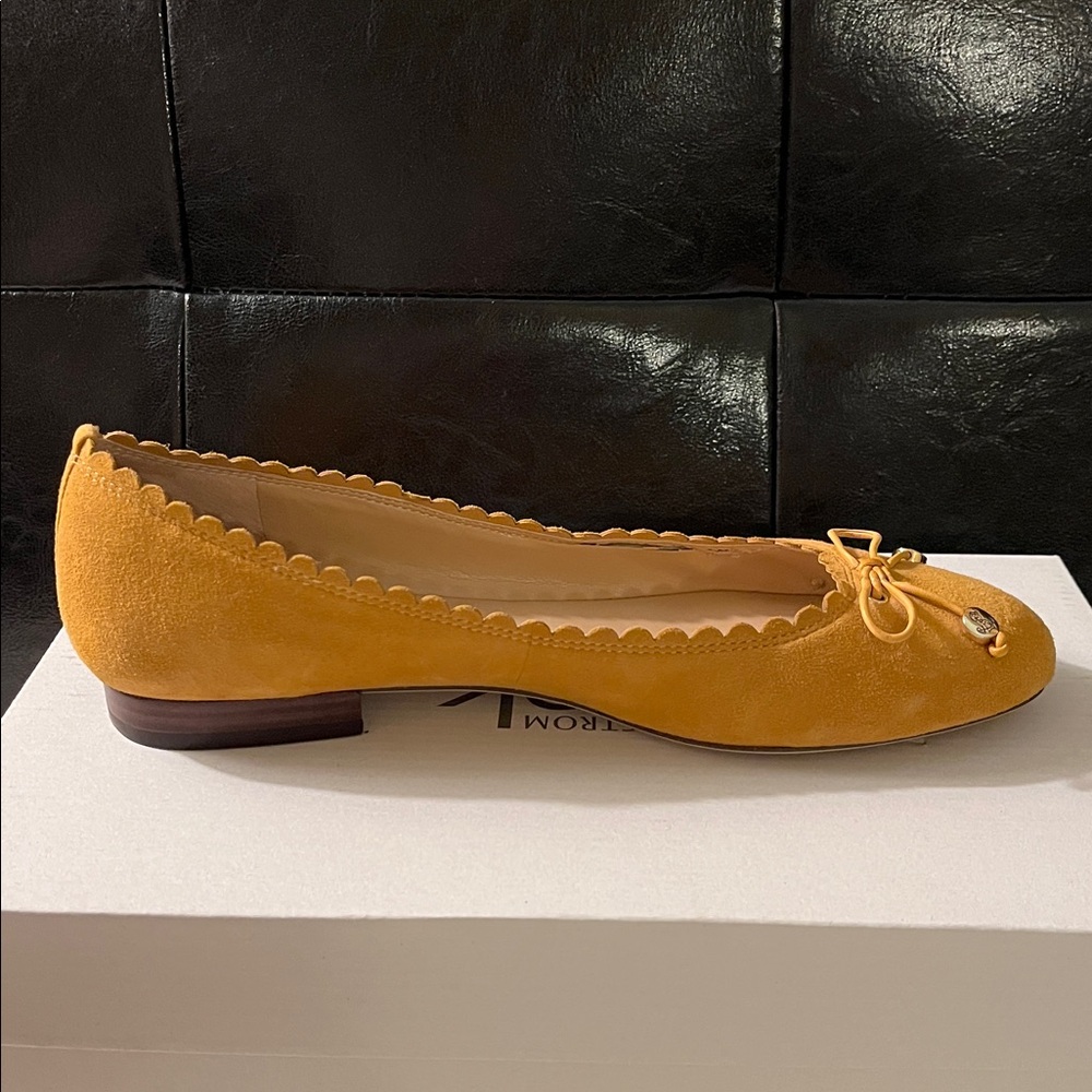 Ralph Lauren Mustard Yellow Flats - Picture 5 of 8